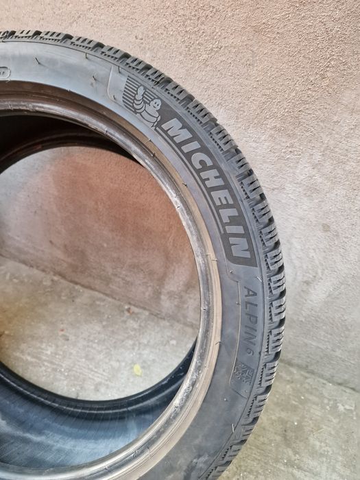 Vând 4 anvelope de iarnă Michelin Alpin 6 – 225/45 R17