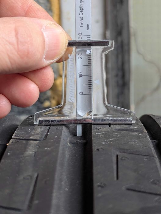 Гуми летни/зимни 16" 17" 18" 19" 20" Michelin Pireli Continental