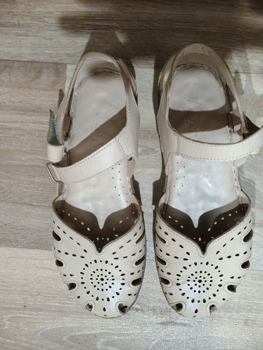 Сандали от естествена кожа 36 номер