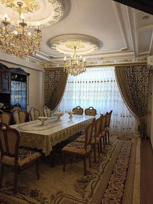 Продам 4-х комнатную (97кв.м) в Яшнабадском р-е,метро Дустлик(Чкалова)