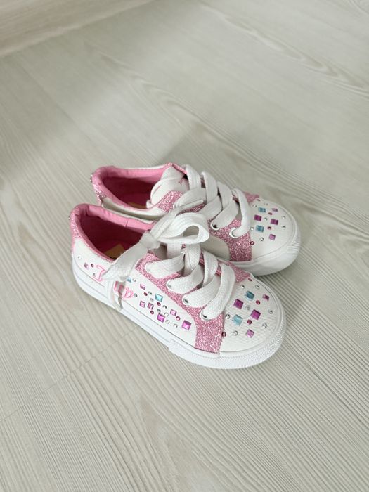 Adidasi Juicy Couture,marimea 24,noi
