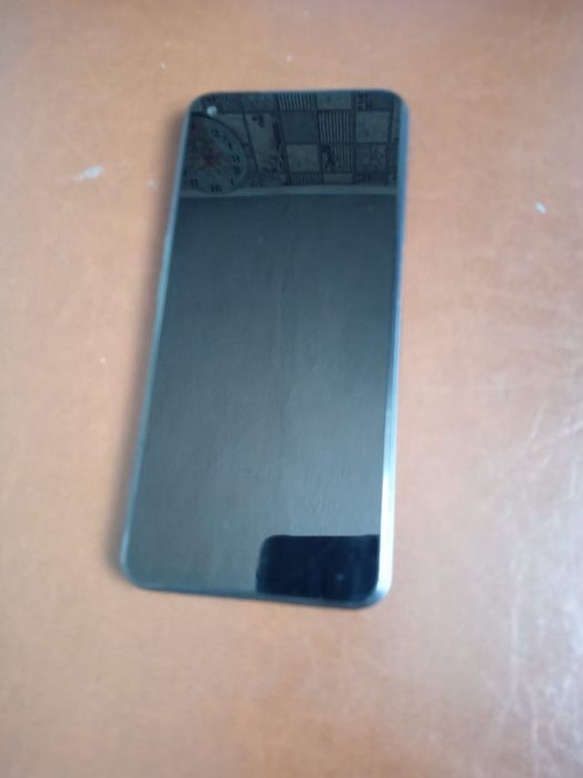 Продам Oppo A52 в хорошем состоянии