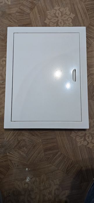 Продам сантехнический люк (ревизионный канализационный люк)