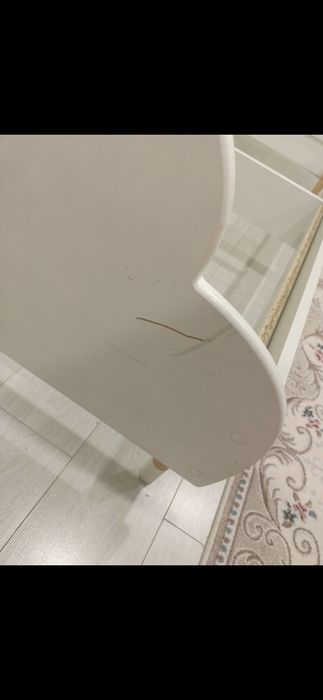 Отдам детскую кровать.