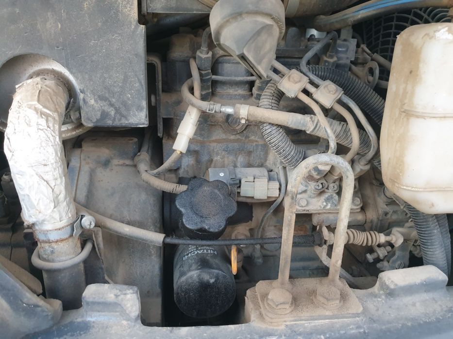 Vând miniexcavator în stare foarte buna