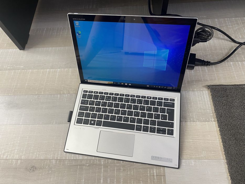 Vand laptop hp elite x2