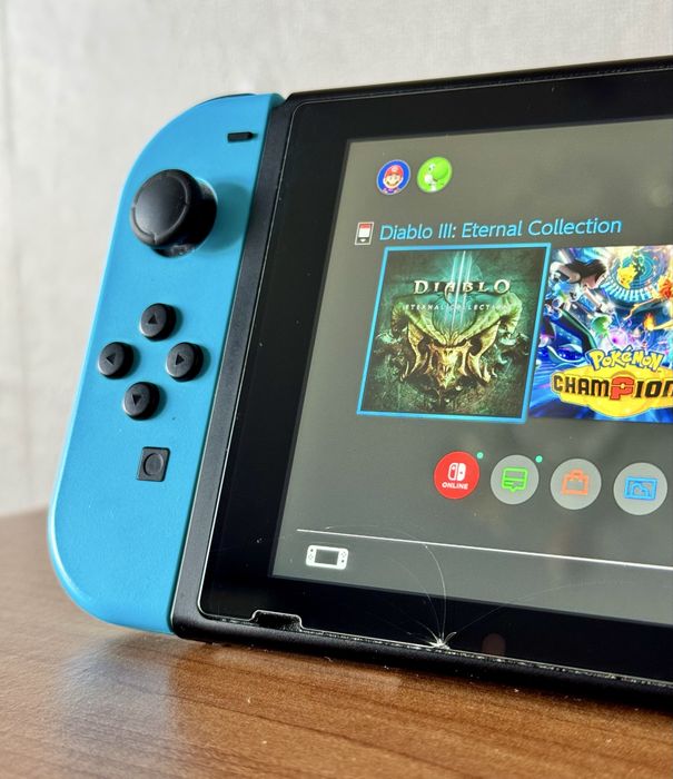 Nintendo Switch V2 (Пълен комплект) + игра Diablo 3