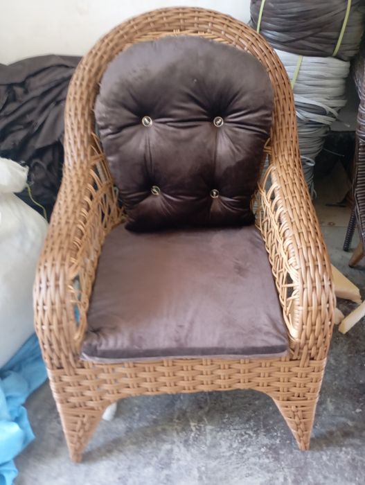 Ротанг тукима стол стуллари ишлаб чикарувчидан