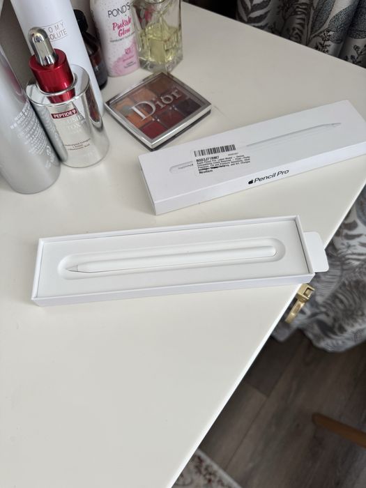 Стилус Apple Pencil Pro с гарантией