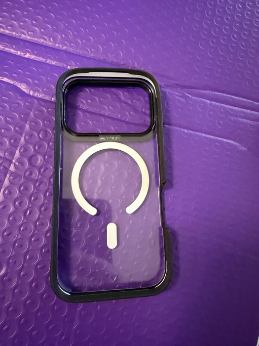 Калъфи на Mobilfox за iphone 17 pro