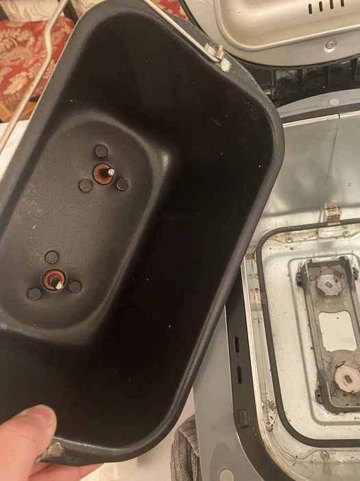 Продам хлебопечку