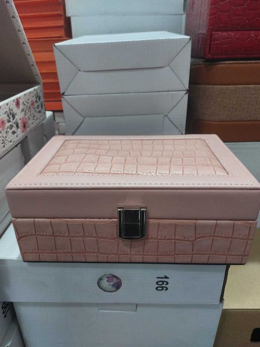 Шкатулка для косметики (Есть Яндекс Доставка)