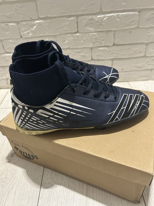 Сороконожки для футбола продам