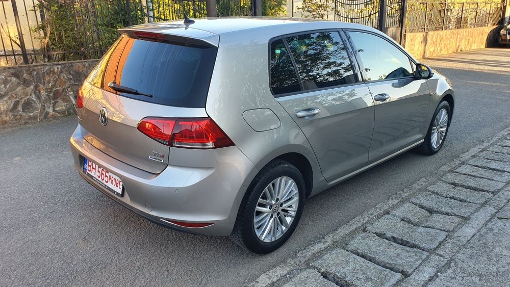 Golf 7 CUP Euro 6 Cutie Automata Fara Ad Blue  Navigatie, Park Asist,incalzire in scaune,comenzi volan,cornering