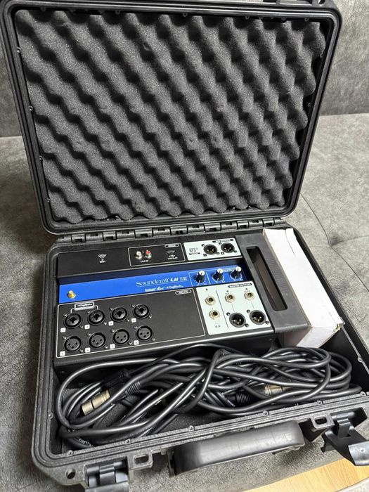 Soundcraft ui12 mixer digital