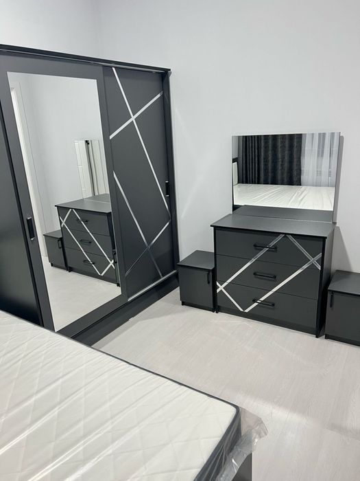 сдаю 2х комнатную квартиру  в новостройке вся укомплектованна !