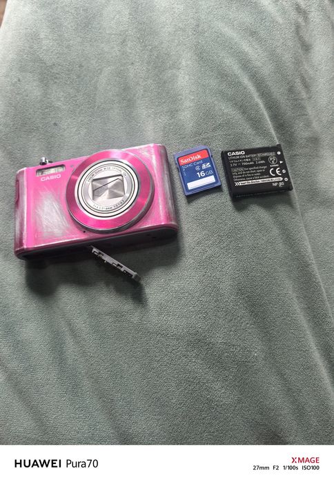 Casio Exilim EX-ZS210