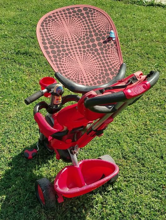 Продавам детска триколка "Smart Trike"