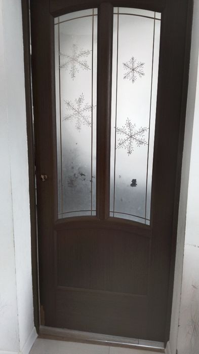 Дверь Деревянныи хороший