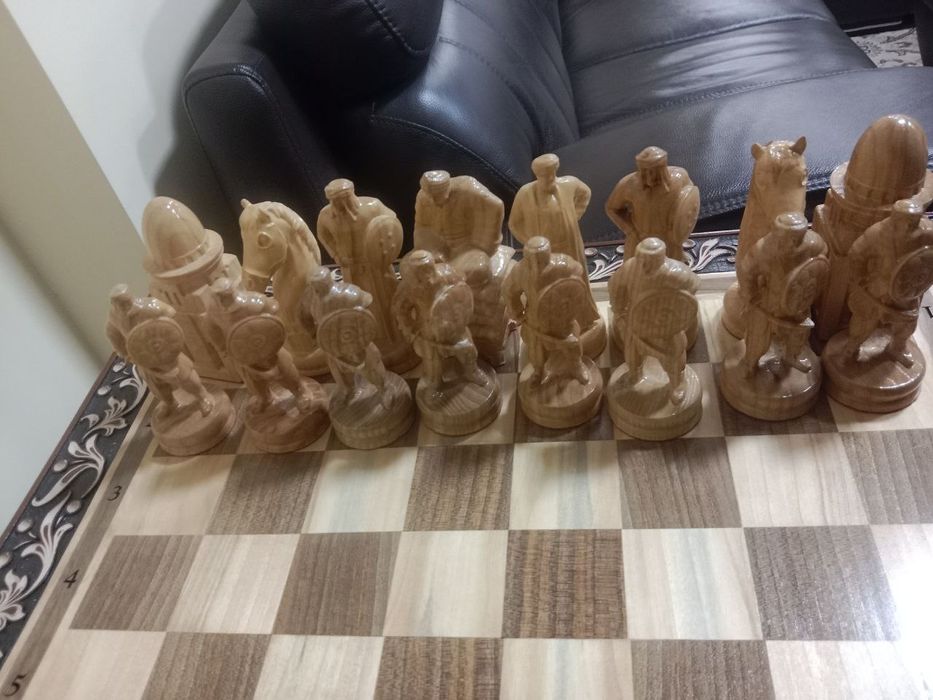 Продаётся шахматы. Программа шахматы.