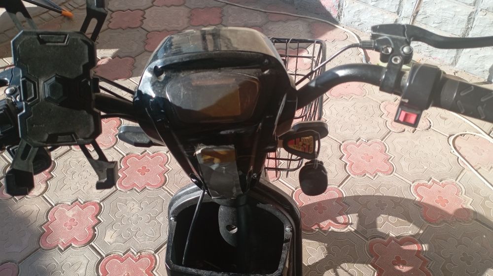 Продаю электровелосипед ск8