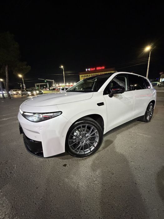 Leapmotor C10 Hybrid 210