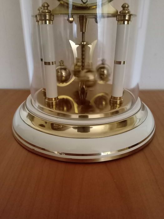 Настолен часовник с колба SCHATZ