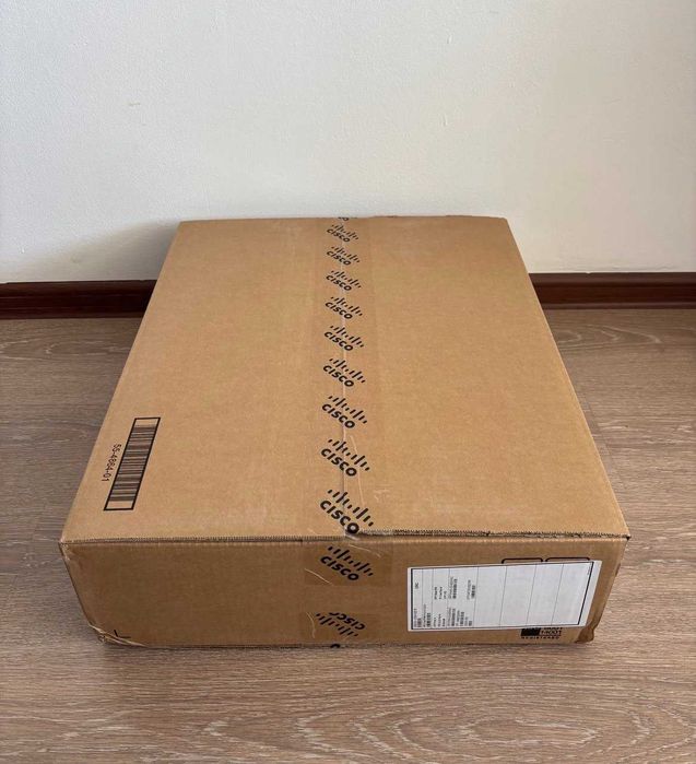 Коммутатор Cisco Catalyst C9200L-24P-4G-E