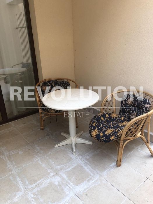 Дава се под наем Двустаен апартамент в Варна, Бриз - 63 кв.м за 498.27 € - Снимка #4