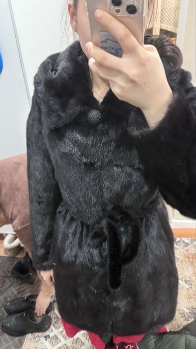 Продам шубу норковую