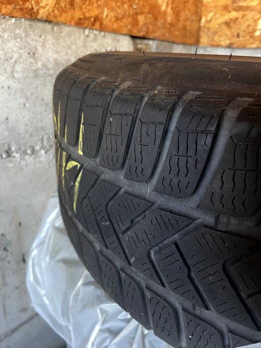 4 зимни гуми Pirelli Winter Sottozero 3 – 255/45 R19 104V