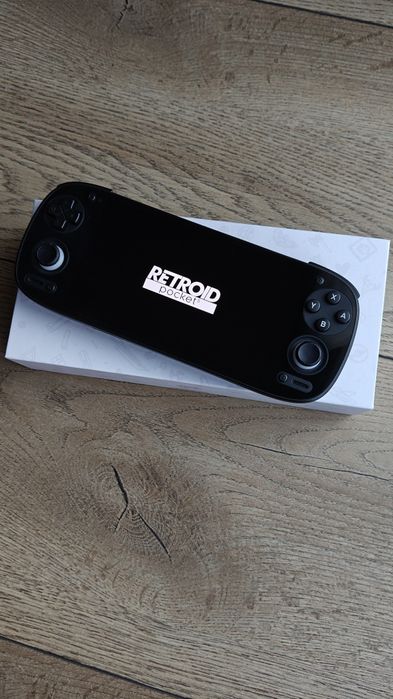 Retroid Pocket 5