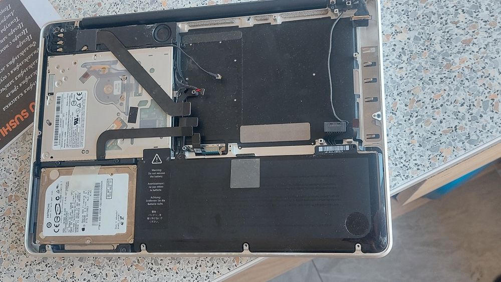 Продается macbook