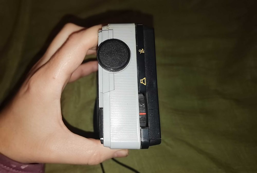 Продавам ретро радио Нейва рп- 240