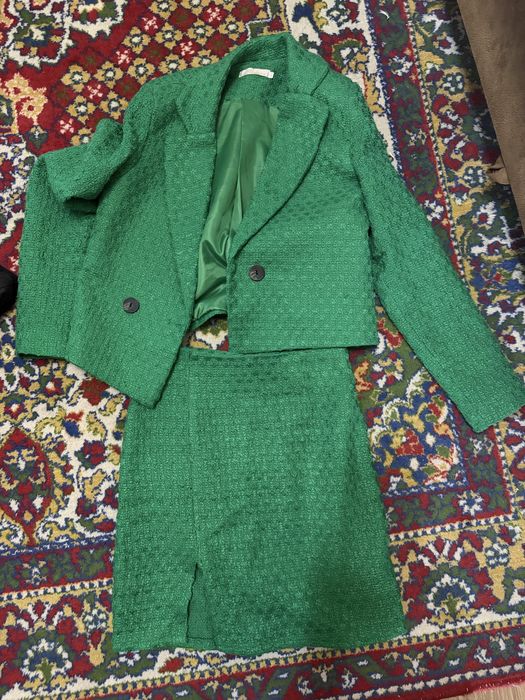 Отдам женские вещи