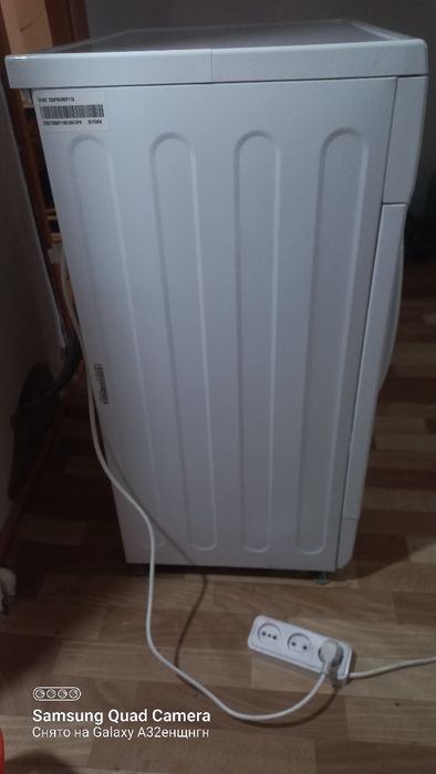 Продам стиральную машинку LG.