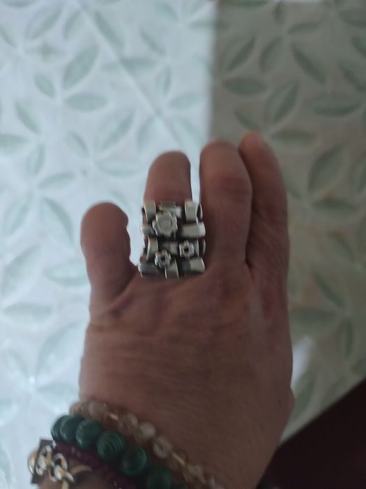 Масивен сребърен пръстен