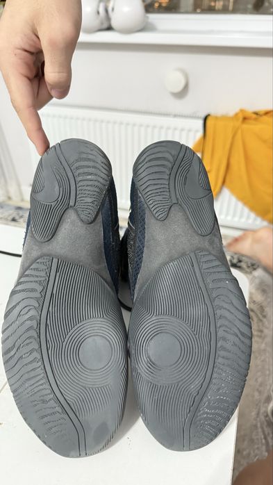 Nike HyperKO 2.0 в расцветке "неон".