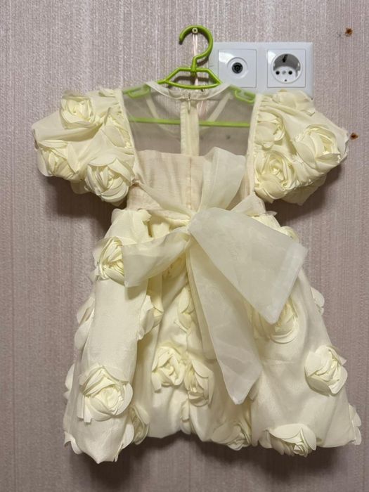 Платье нарядное для девочки