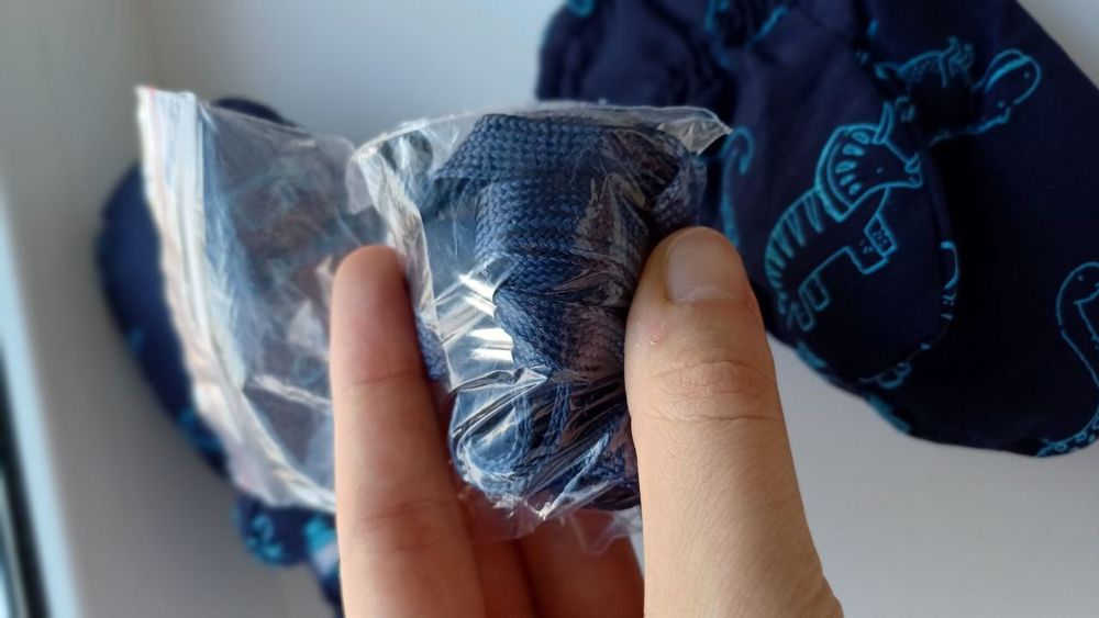 Зимние детские варежки