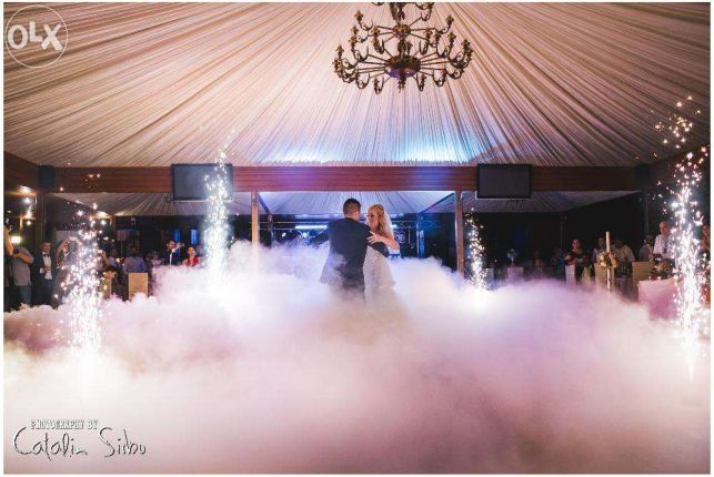 Gheață carbonică ( fum greu ), artificii & cabină foto !