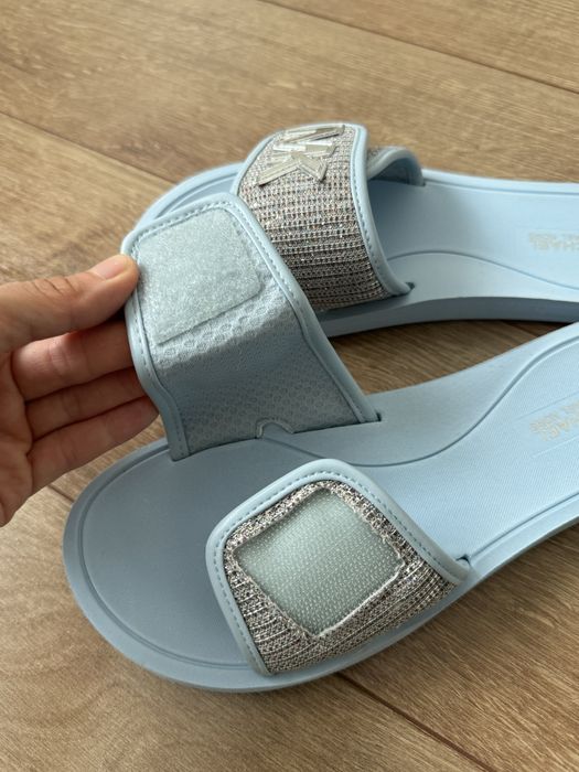 Papuci Michael Kors 36 bareta ajustabila