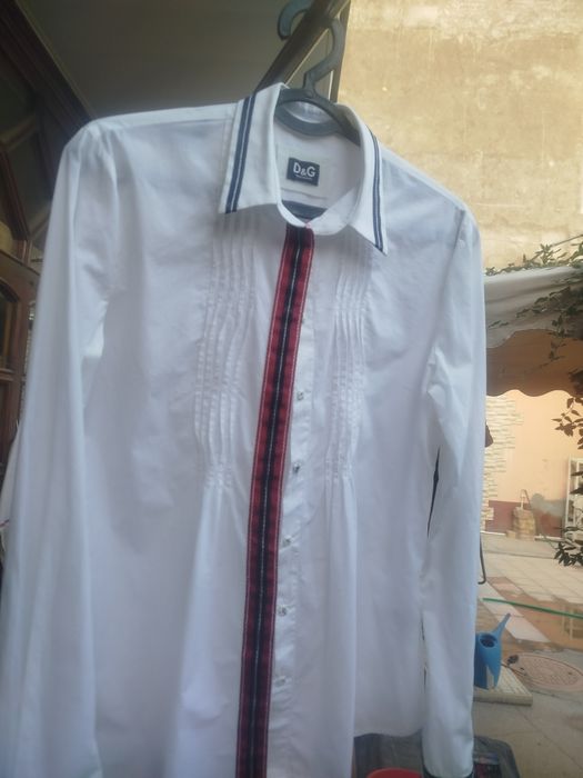 Продам блузку Dolche Gabana