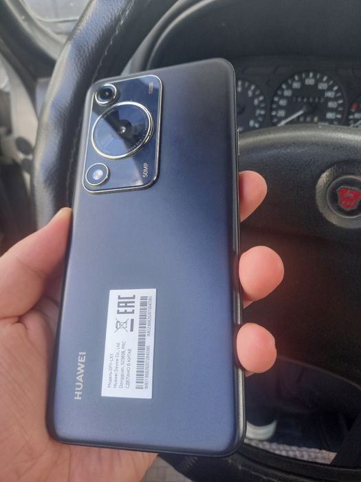 Huawei nova Y63.