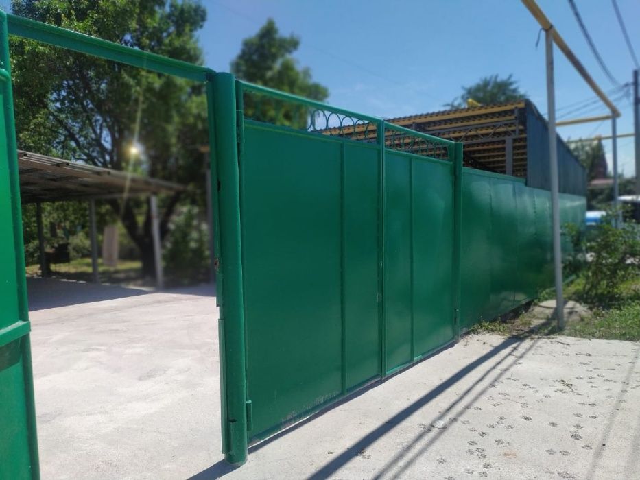 Продам 2 дома с готовым бизнесом