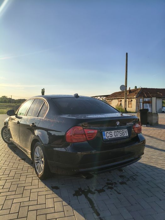BMW e90 320d xdrive manual