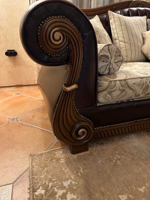 Продавам холова гарнитура