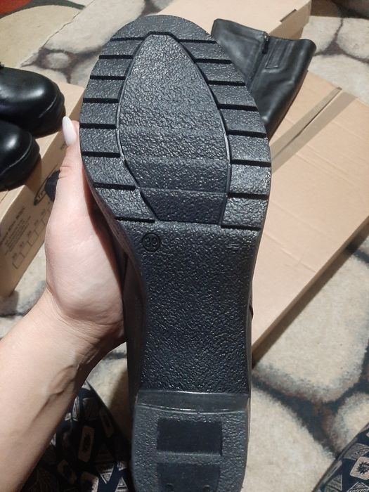 Сапожки зимние, новые