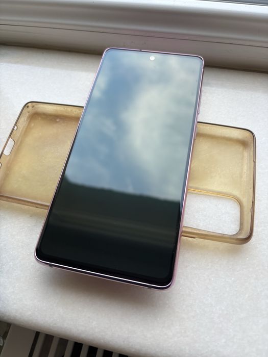 Samsung Galaxy S20 FE în stare perfectǎ