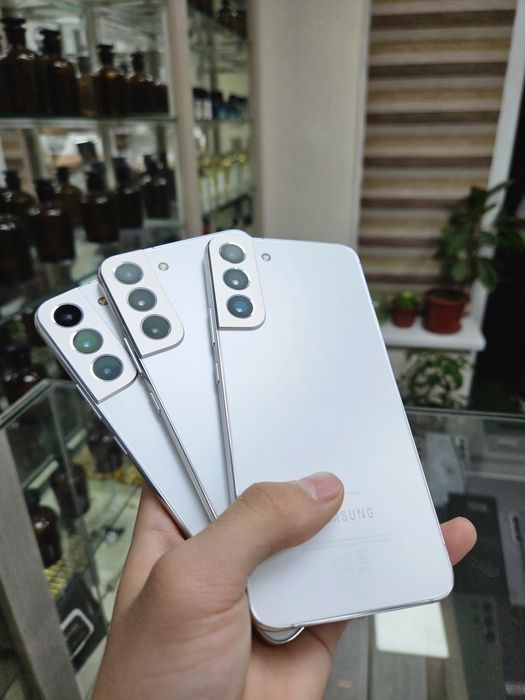 Samsung  S22+  5G